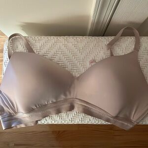 PINK Wear Everywhere Wireless Bra 38DD